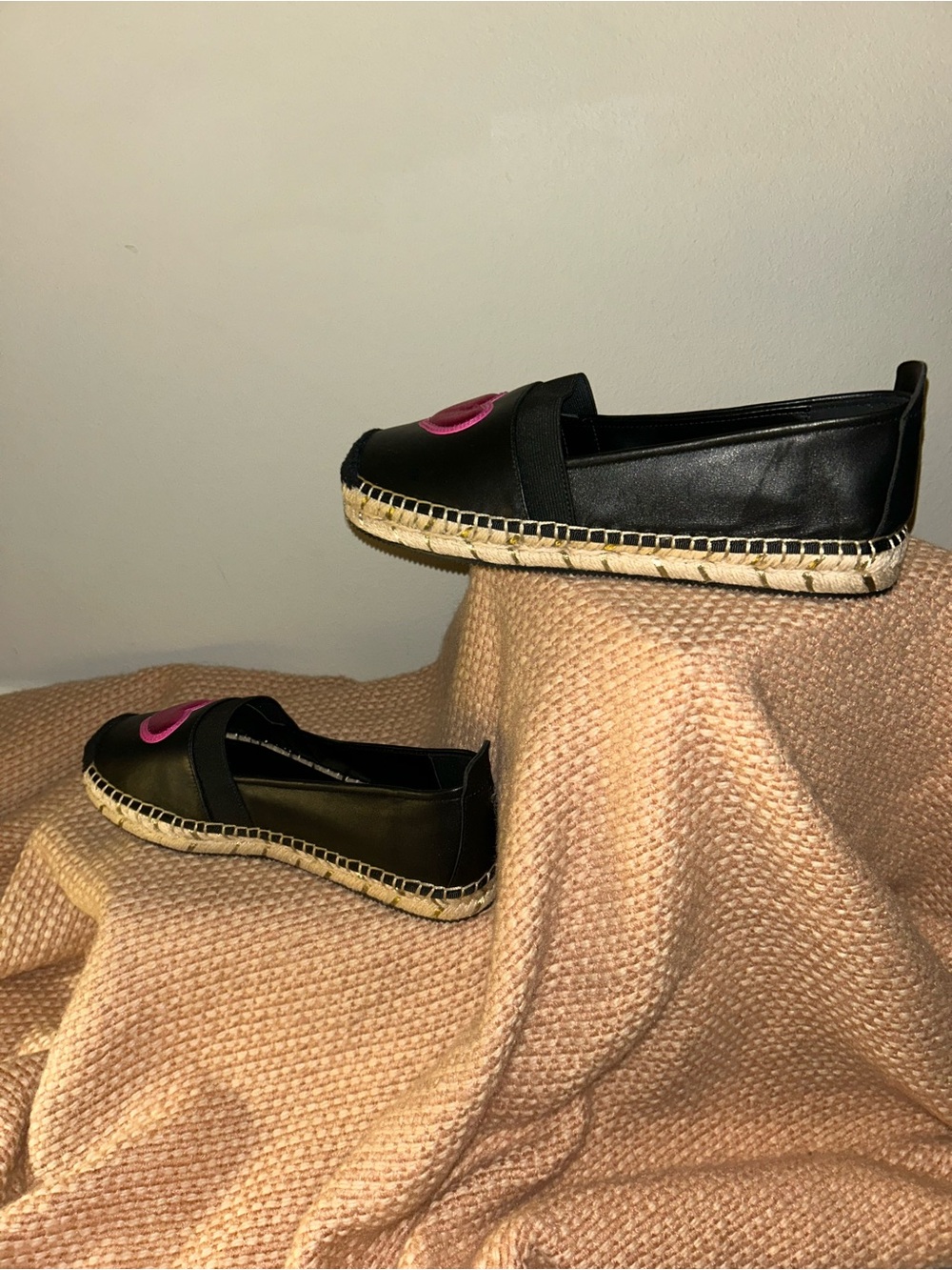 NEW Karl Lagerfeld Paris Manika Heart Appliqué Espadrille Sz 8.5 - Picture 8 of 12
